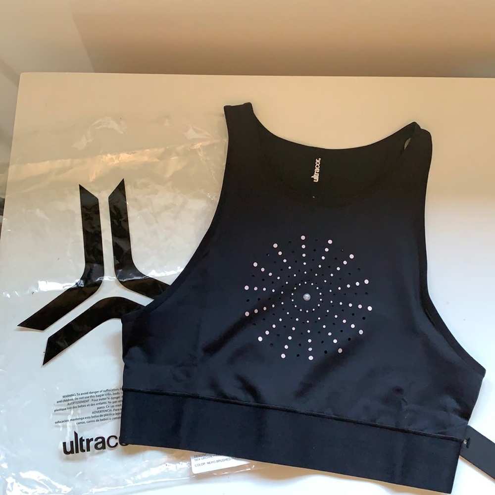 Brand new ultracor top